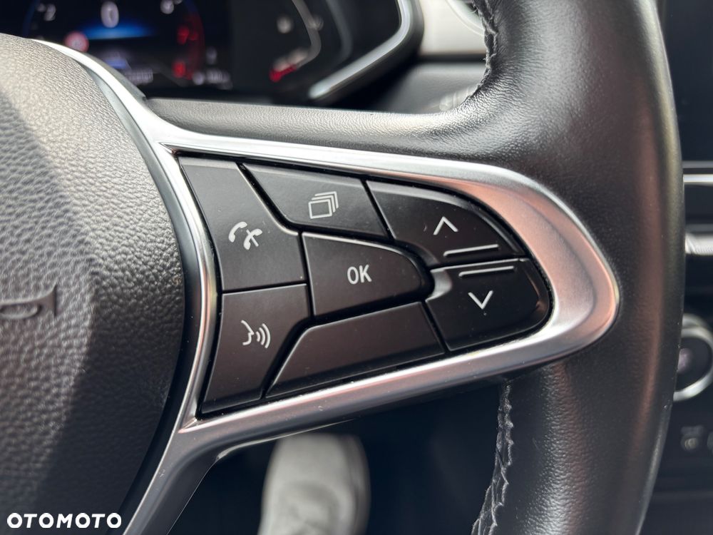 Renault Captur - 20