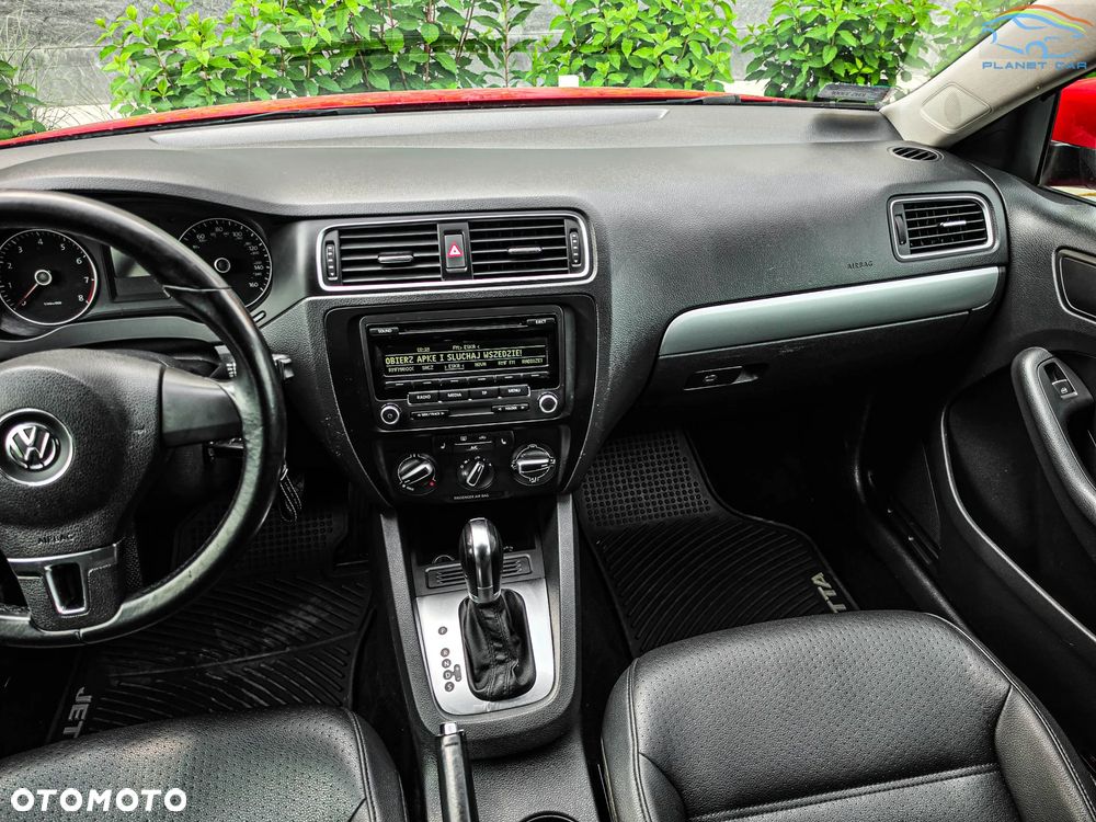 Volkswagen Jetta - 21