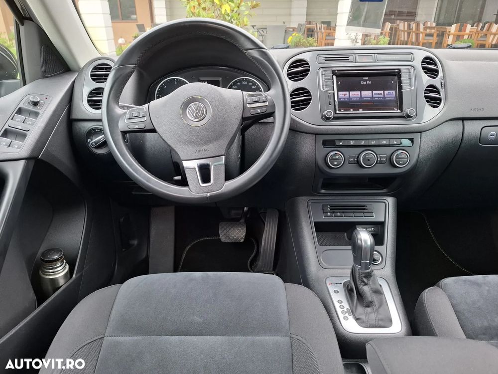 Volkswagen Tiguan 2.0 TDI SCR 4MOTION BlueMotion Technology DSG Exclusive - 2