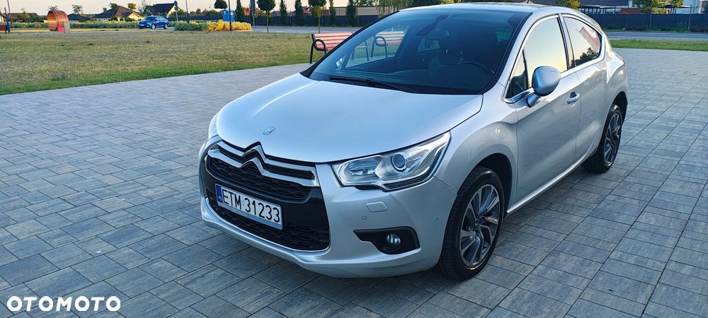 Citroën DS4 1.6 e-HDi SoChic MCP - 26
