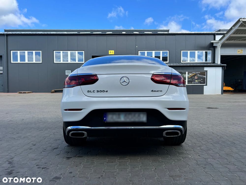 Mercedes-Benz GLC 300 d 4-Matic - 6