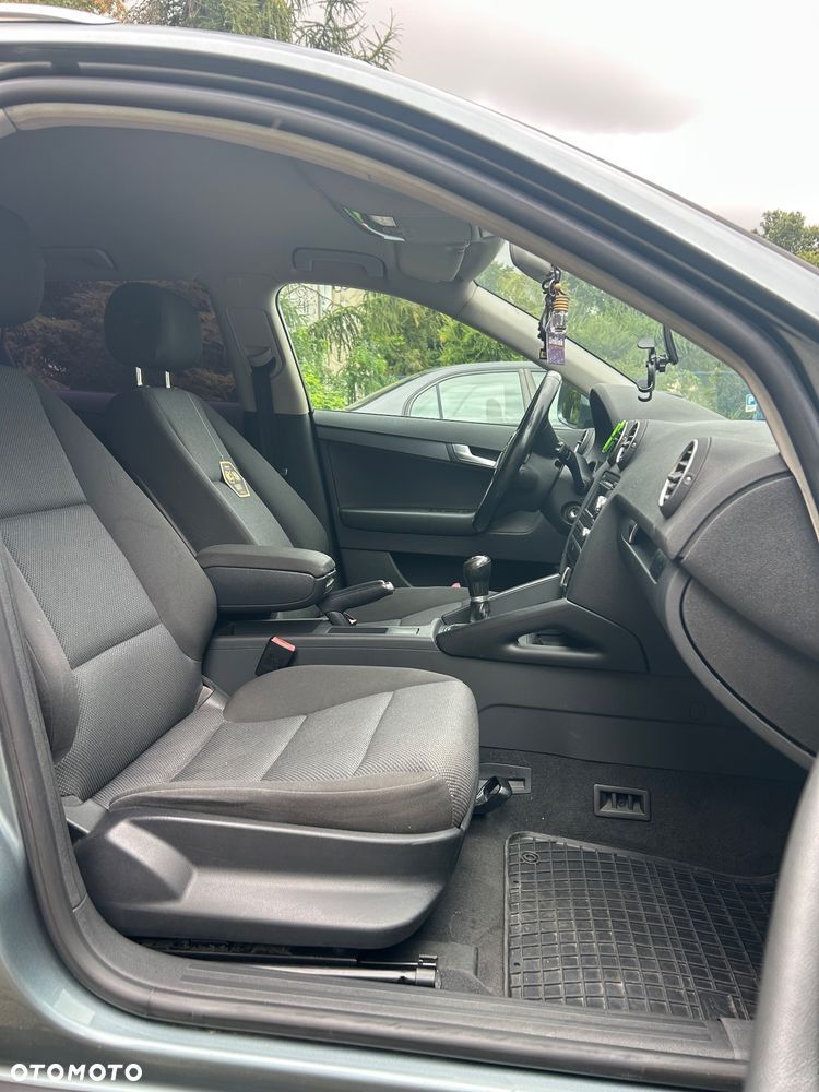 Audi A3 Sportback - 7