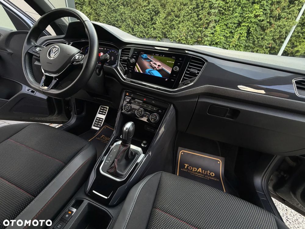 Volkswagen T-Roc - 16