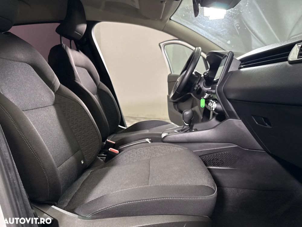 Renault Clio - 12