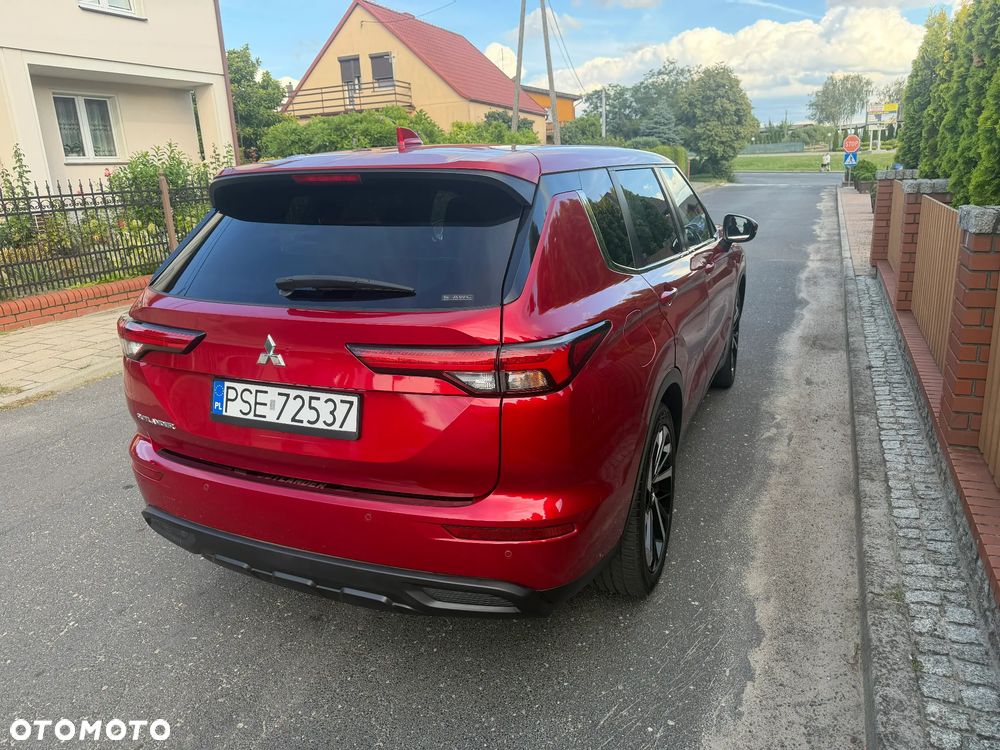 Mitsubishi Outlander - 7