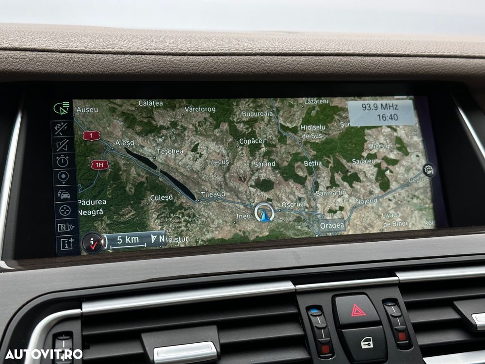 BMW Seria 7 740d xDrive - 14