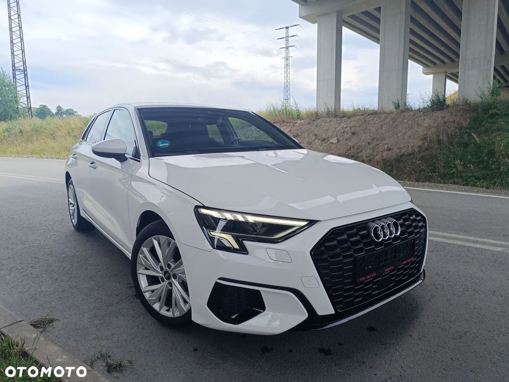 Audi A3 Sportback 35 TFSI S tronic - 4