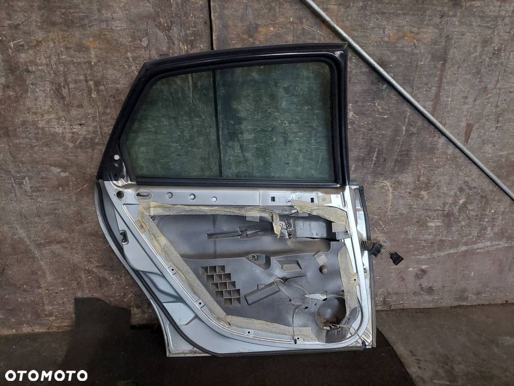 DRZWI KOMPLETNE LEWY TYŁ CITROEN C5 I HB 5D EZRC - 5