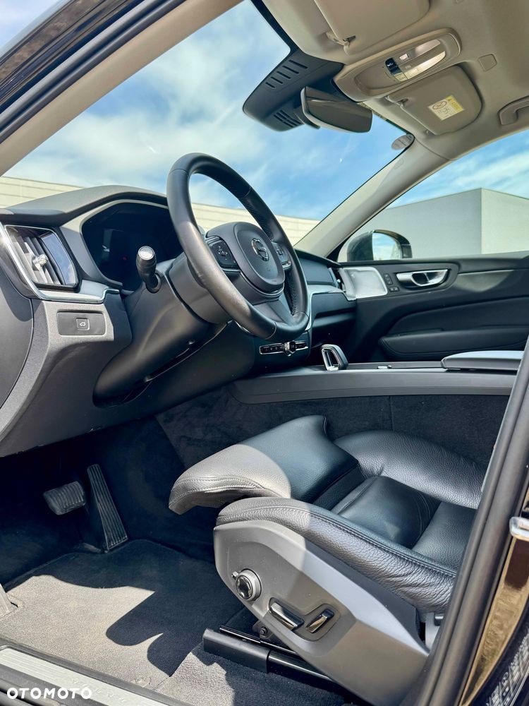 Volvo XC 60 B4 B Core - 12