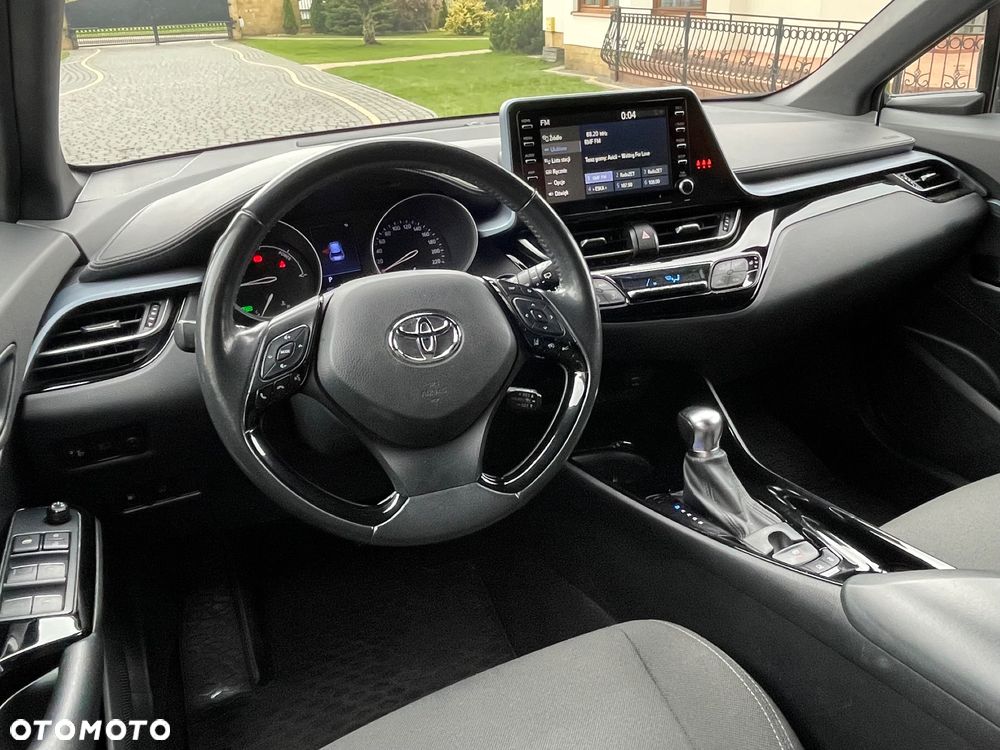 Toyota C-HR - 7