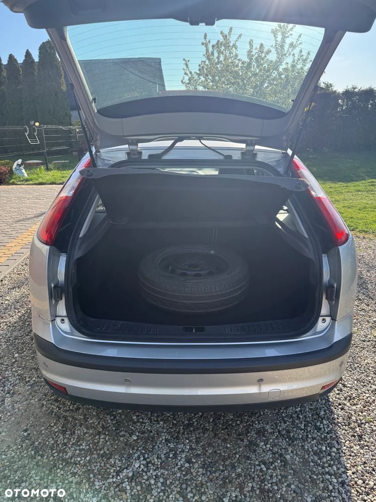 Ford Focus 1.6 Amber X EU5 - 8