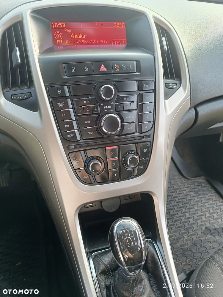 Opel Astra 1.7 CDTI - 26