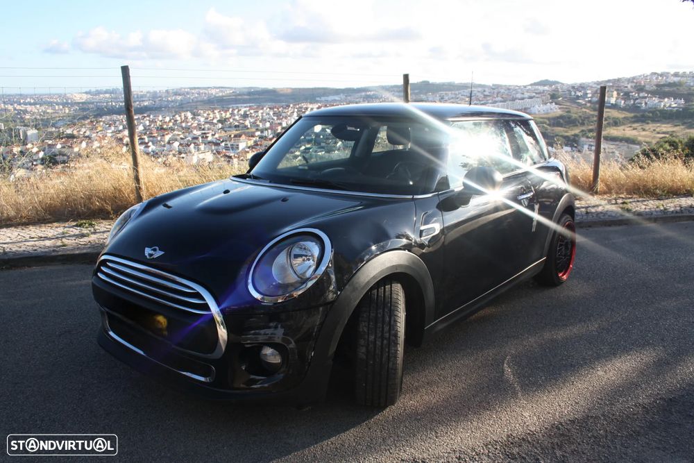 MINI 3 Portas One D - 2