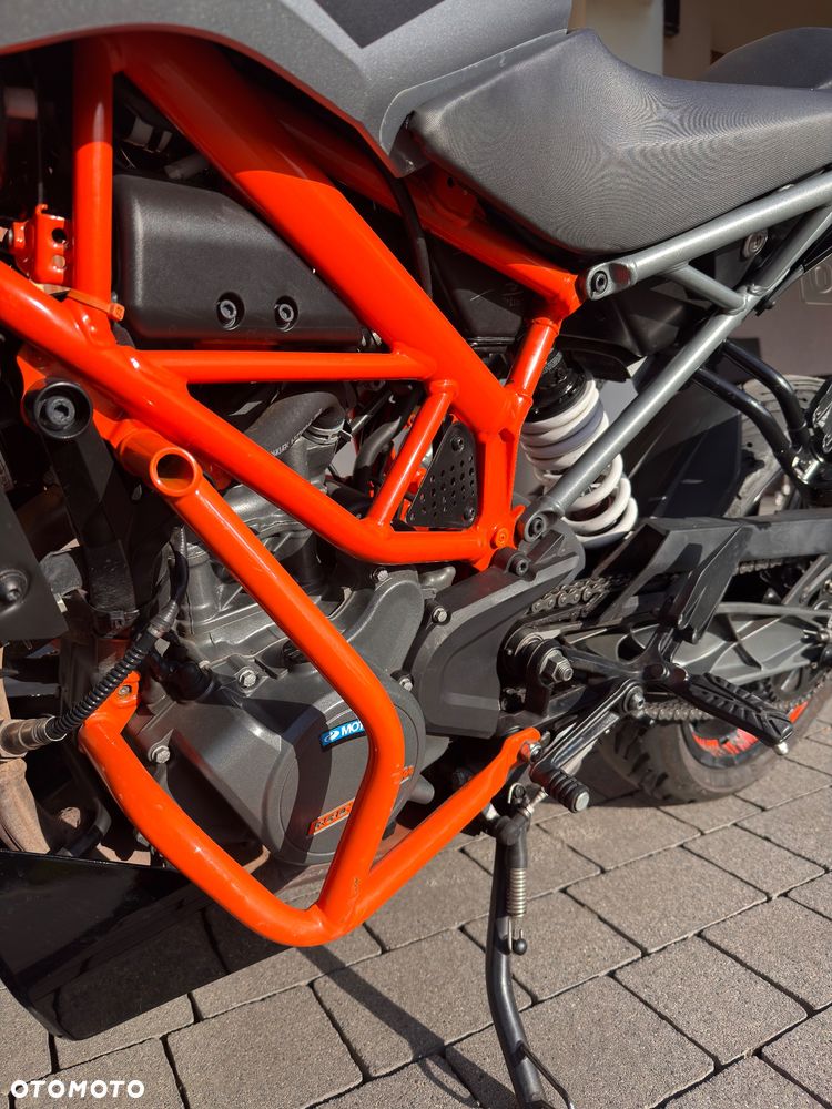 KTM Duke - 4