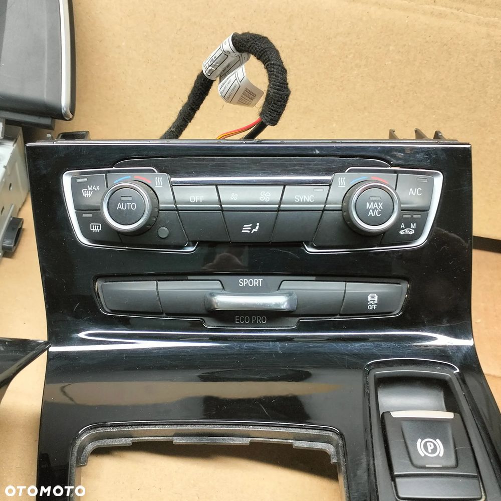 BMW 2 F45 MONITOR NAWIGACJA RADIO - 4