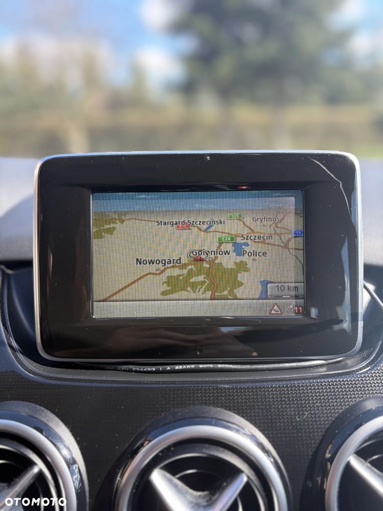 Mercedes-Benz Klasa B 180 d Edition - 6