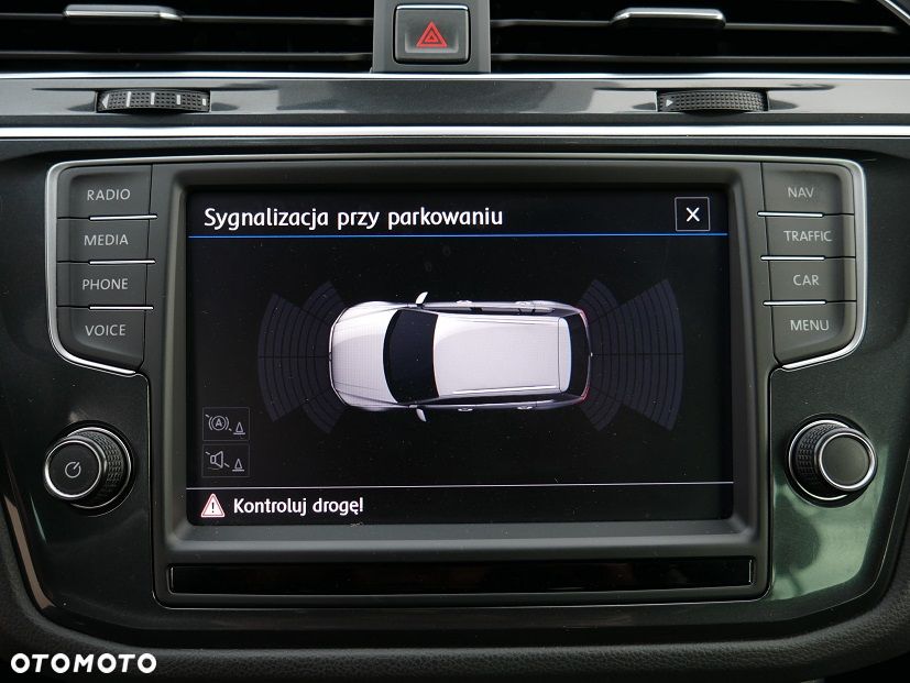 Volkswagen Tiguan - 17