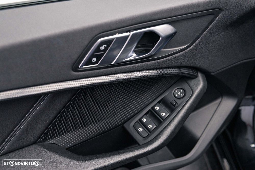 BMW 116 d Line Sport Auto - 41
