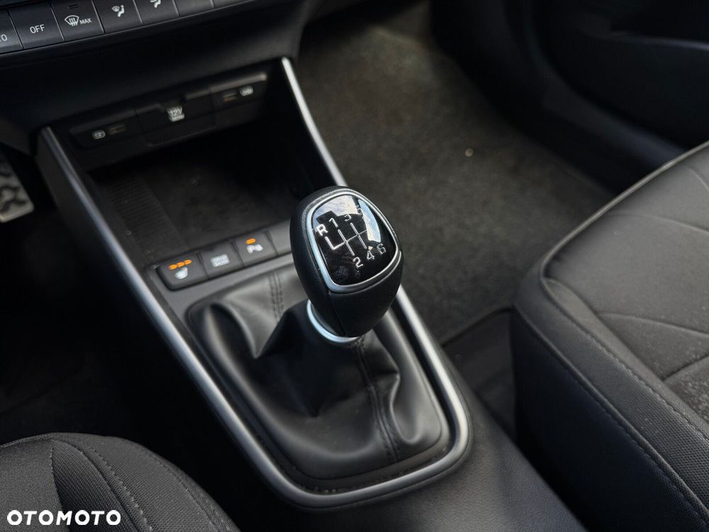 Hyundai Bayon 1.0 T-GDI Smart - 14