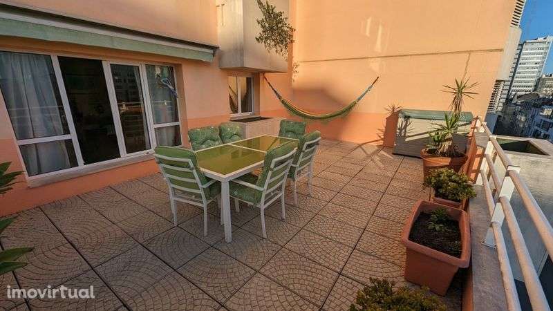 Arrenda T2 luxo no Saldanha - Grande imagem: 5/7