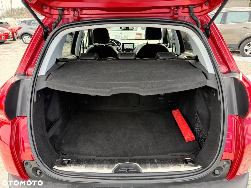 Peugeot 2008 1.2 Pure Tech GPF Style S&S EAT6 - 30