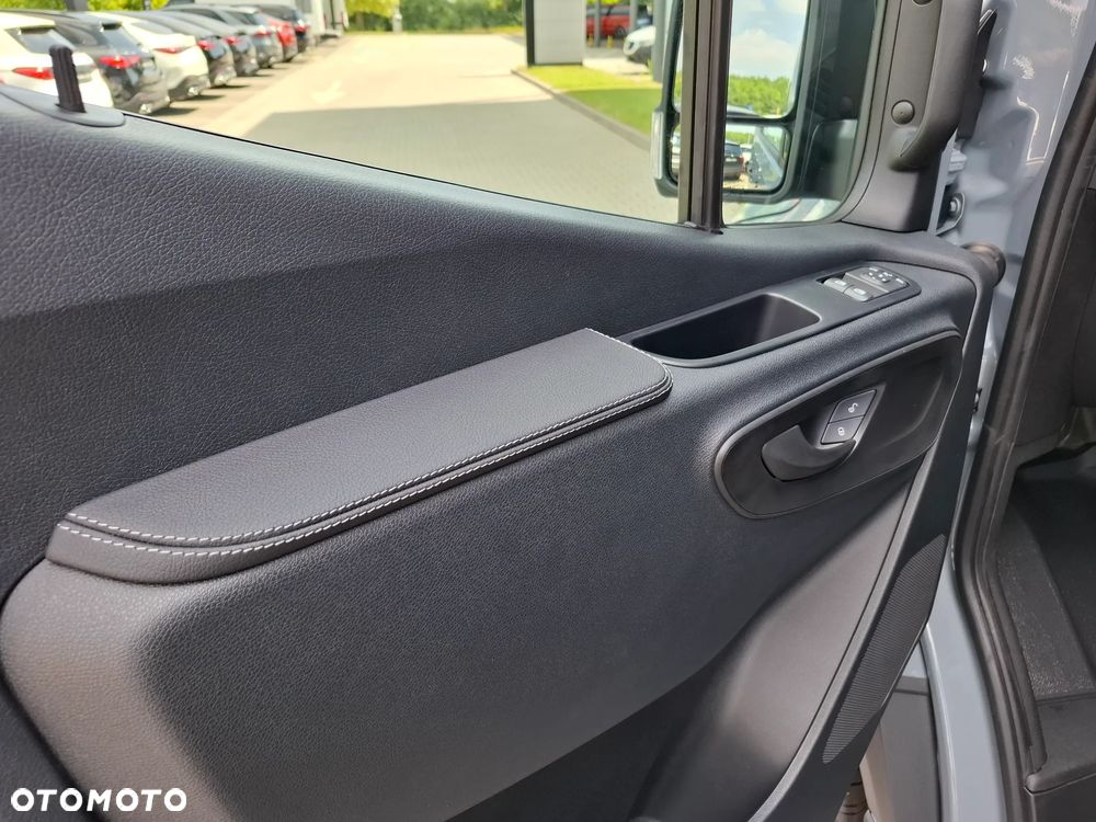 Mercedes-Benz Sprinter 317 CDI DOKA Podwozie 4325 mm - Skrzynia otwarta - 35