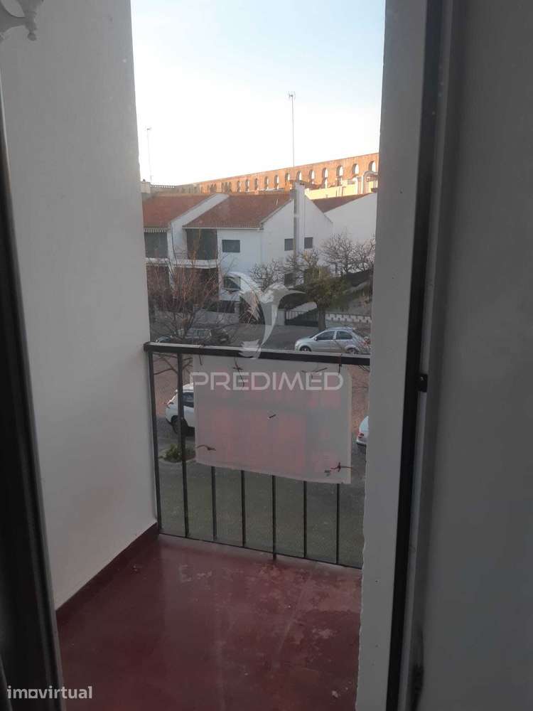 T4 - AVENIDA DA PIEDADE-ELVAS - Grande imagem: 4/14