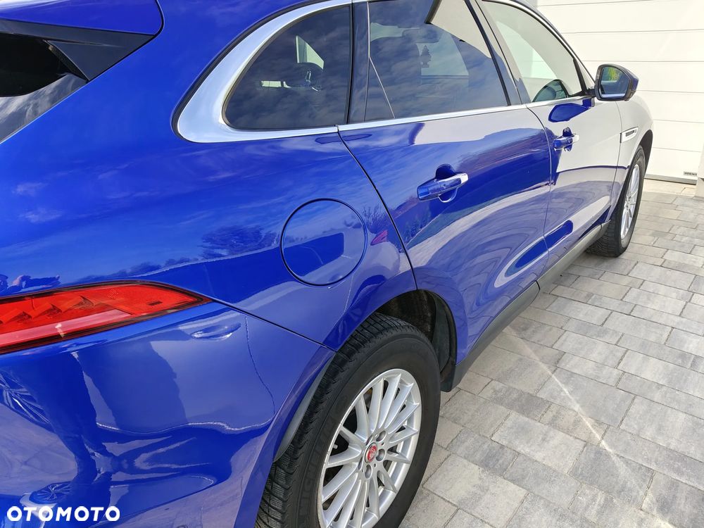 Jaguar F-Pace - 16