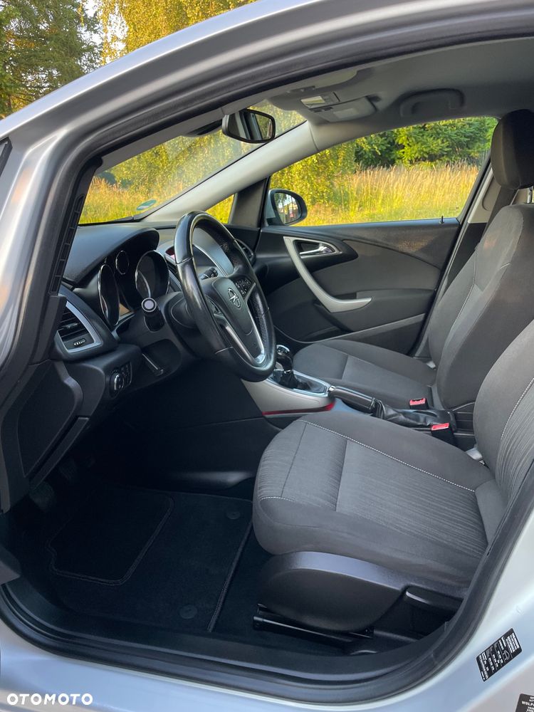 Opel Astra 1.4 Turbo Selection - 10