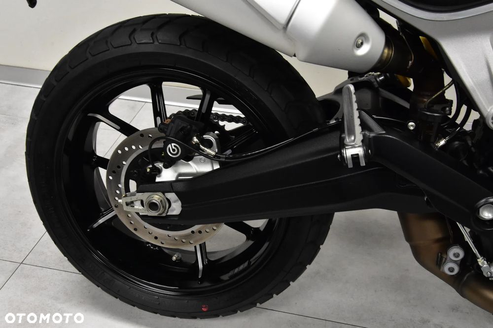 Ducati Scrambler - 31