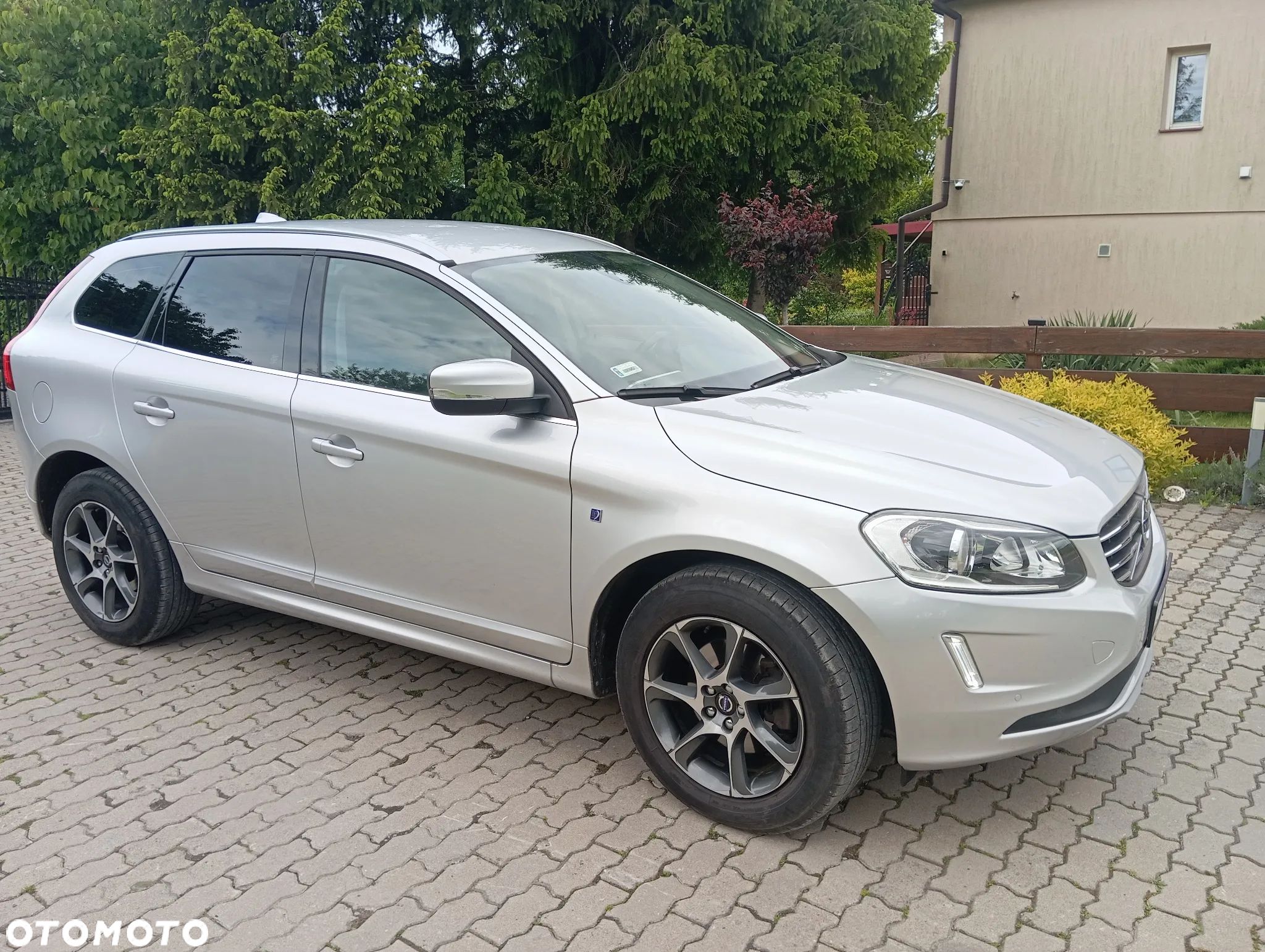 Volvo XC 60 - 1