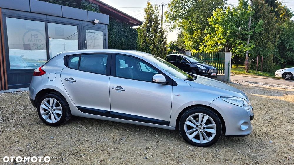 Renault Megane 1.6 16V 110 Paris Business - 11