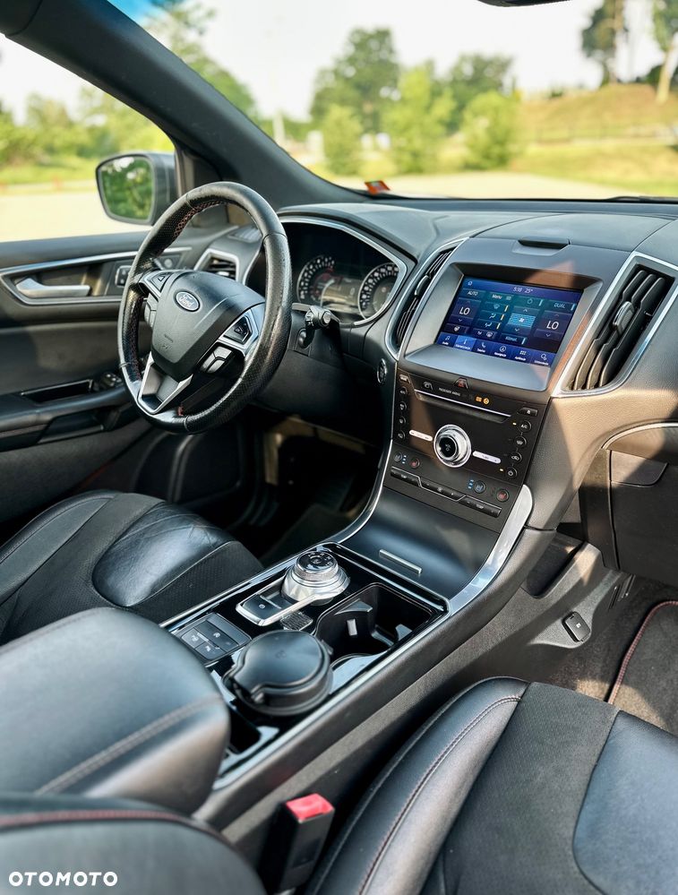 Ford Edge 2.0 EcoBlue Bi-Turbo 4x4 ST-LINE - 32