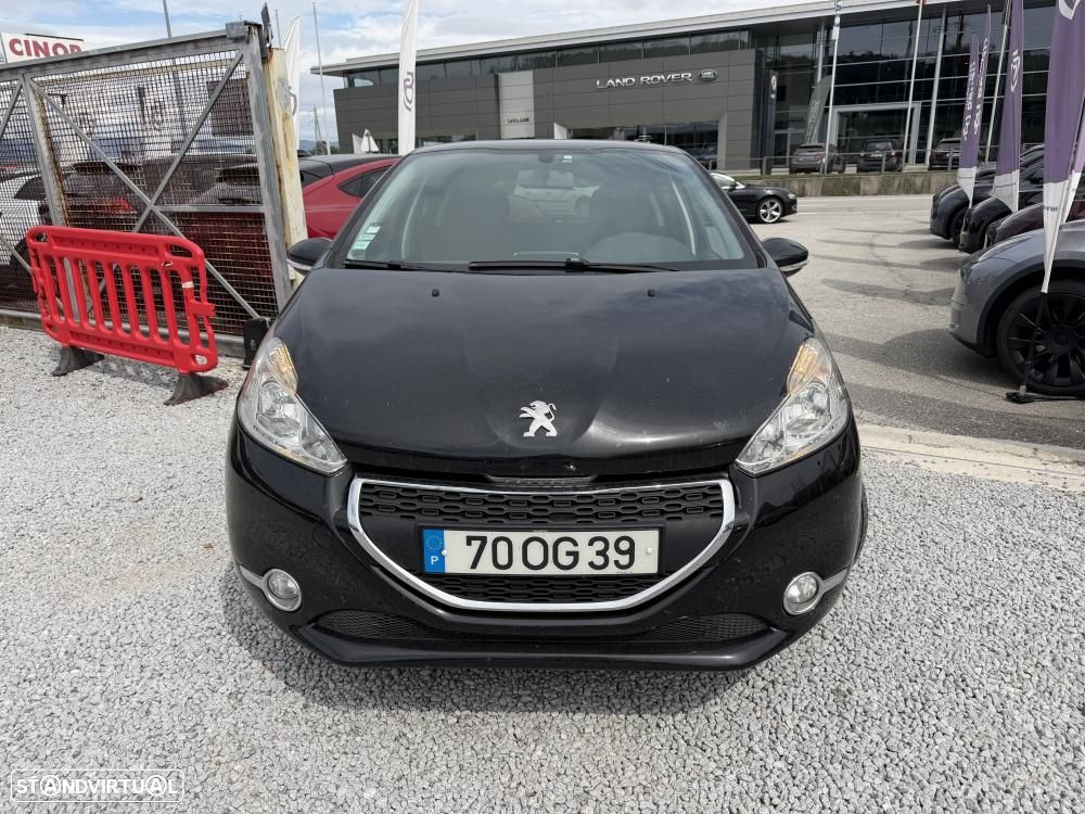 Peugeot 208 1.4 HDi Allure - 4