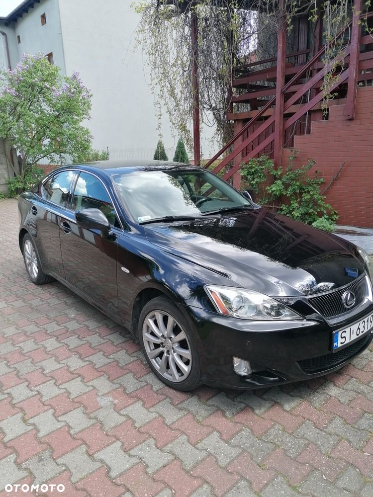 Lexus IS - 2