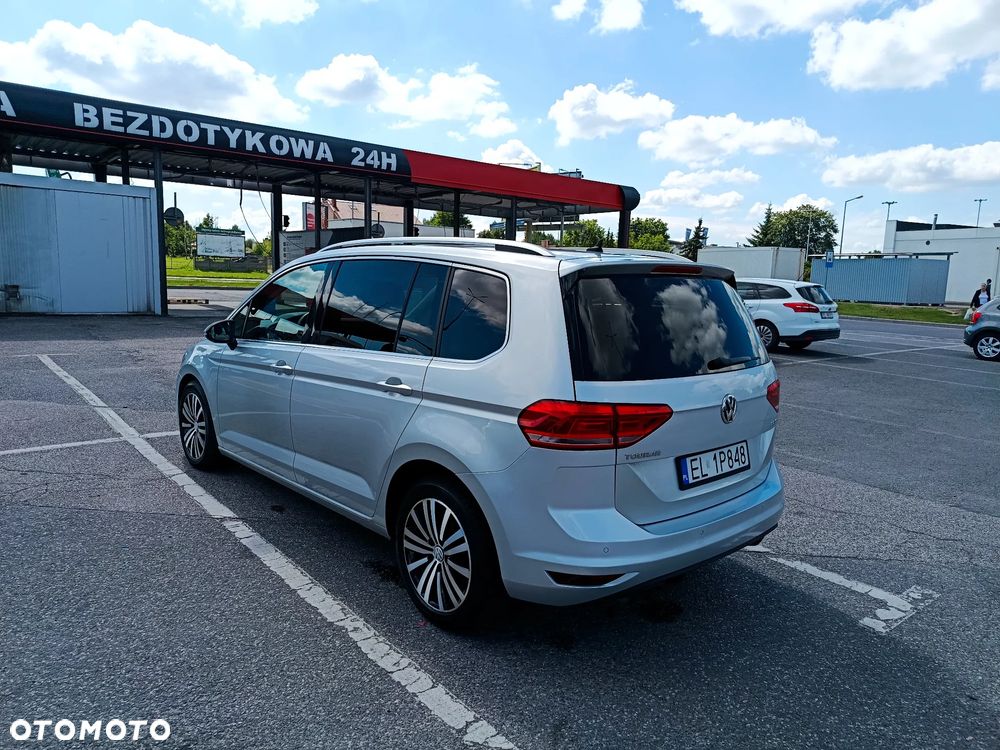 Volkswagen Touran 2.0 TDI BMT Comfortline DSG - 10