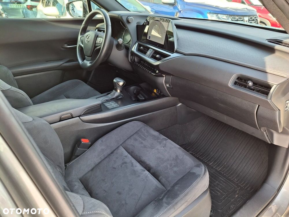 Lexus UX 250h GPF Business 2WD - 13