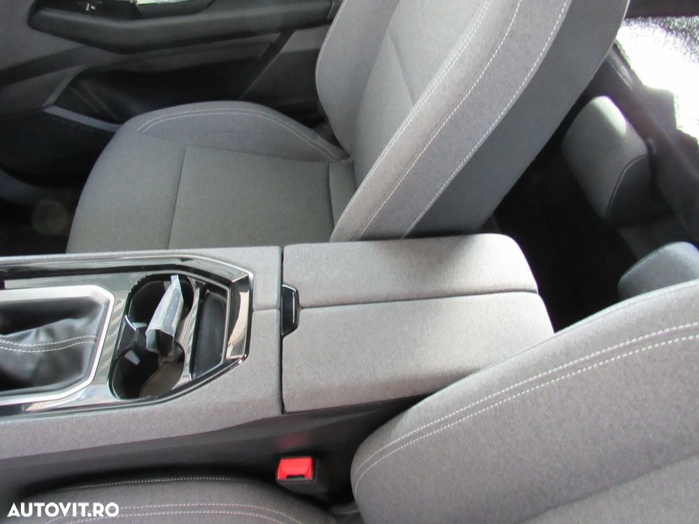 Renault Austral MHEV 140 Equilibre - 19