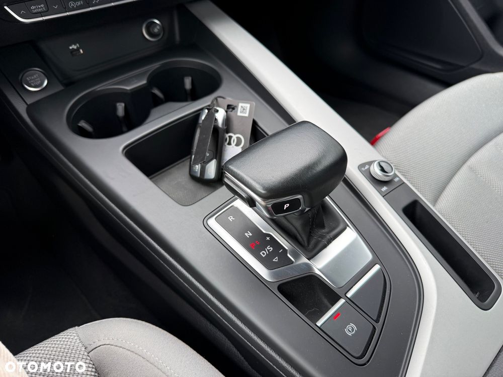 Audi A4 Allroad - 25