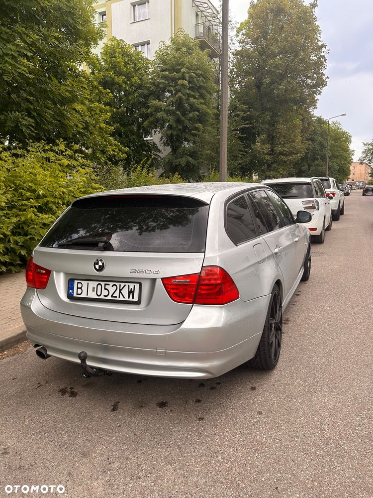 BMW Seria 3 320d - 1