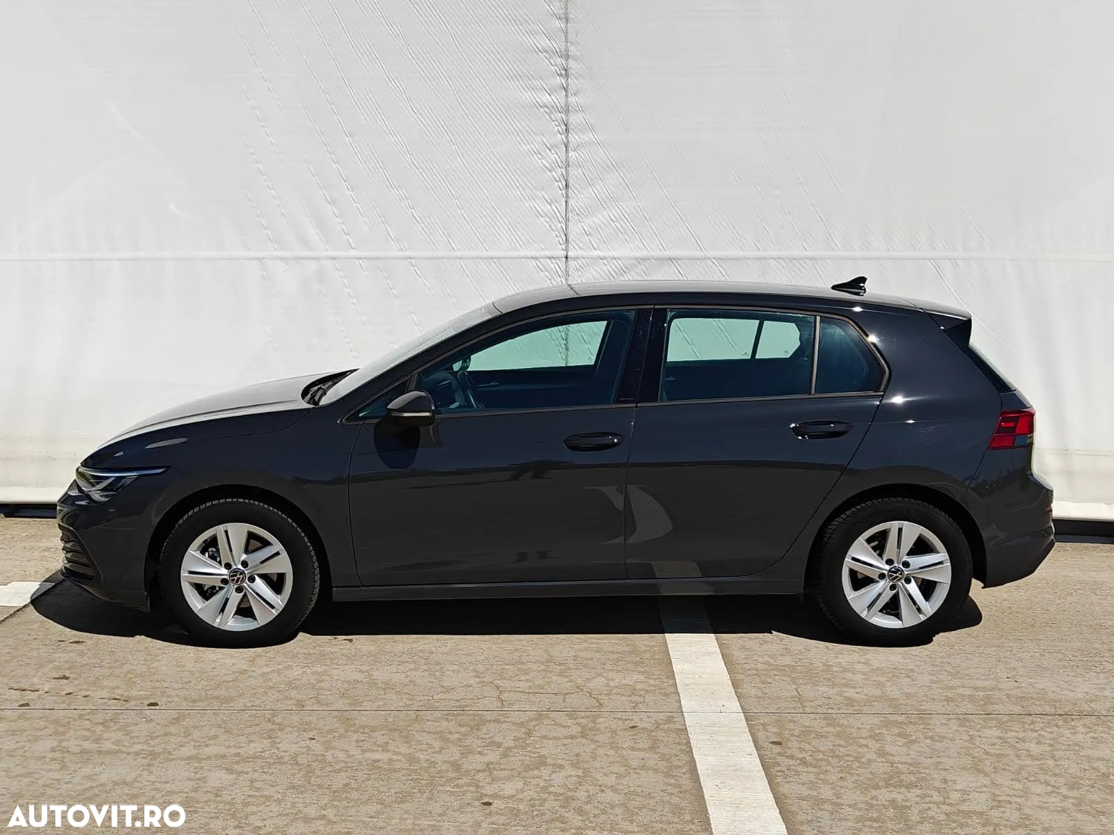 Volkswagen Golf 1.0 eTSI DSG MHEV Life - 2
