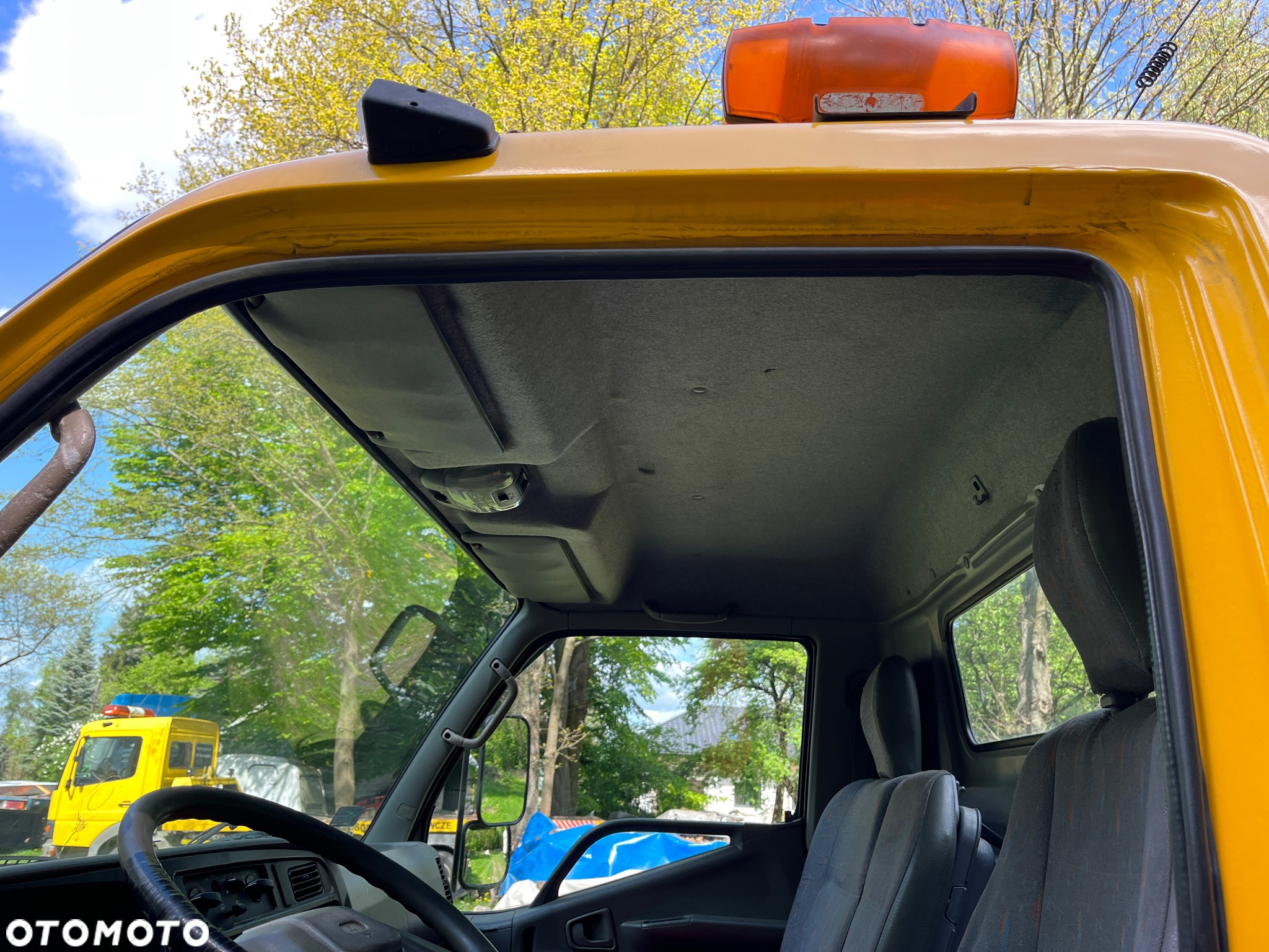 Mitsubishi Canter - 17