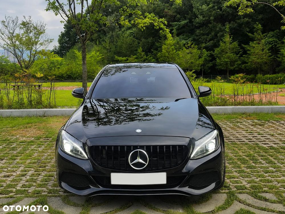 Mercedes-Benz Klasa C 220 d 4-Matic 9G-TRONIC - 3