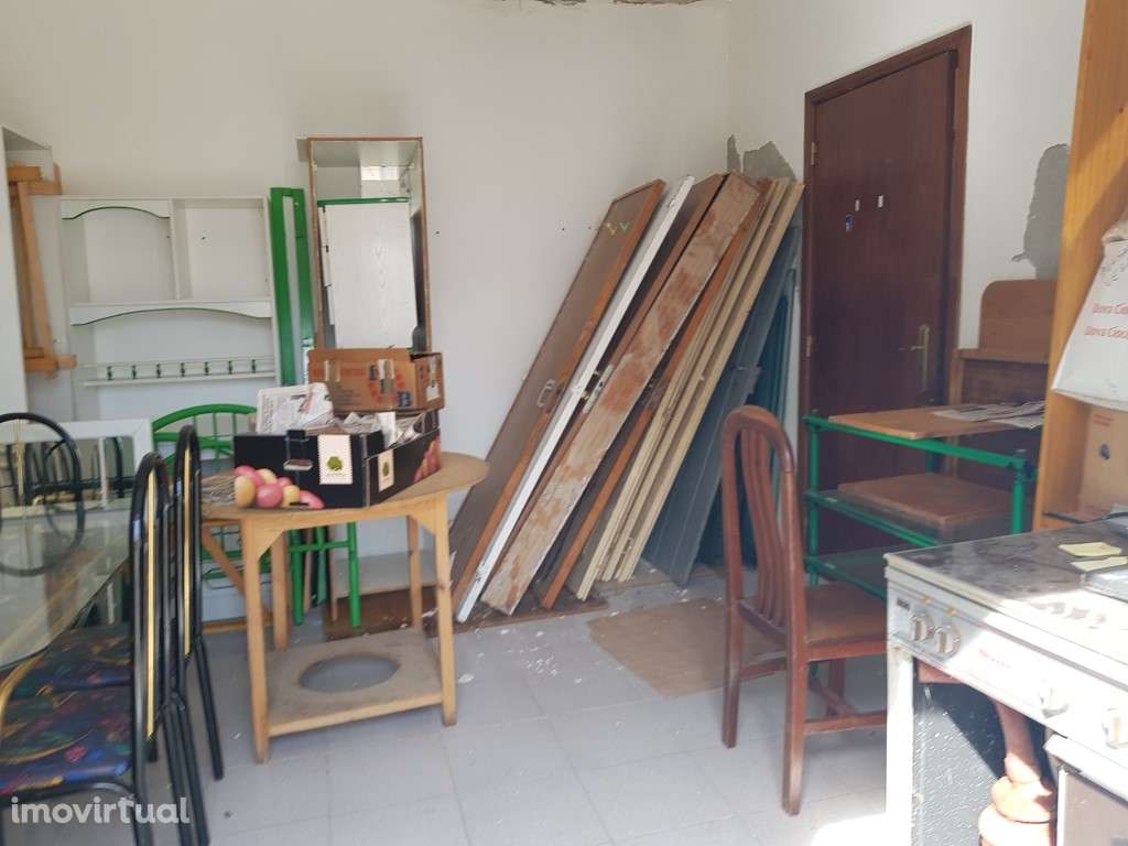 Loja (30 m2) com duas montras - Grande imagem: 3/5