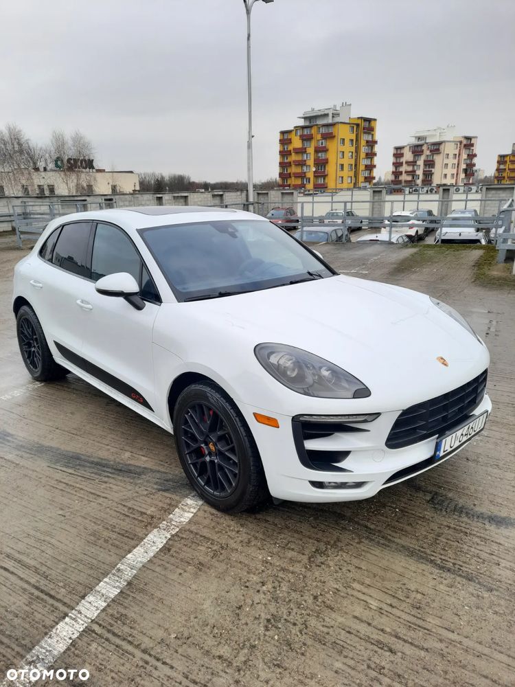 Porsche Macan - 16