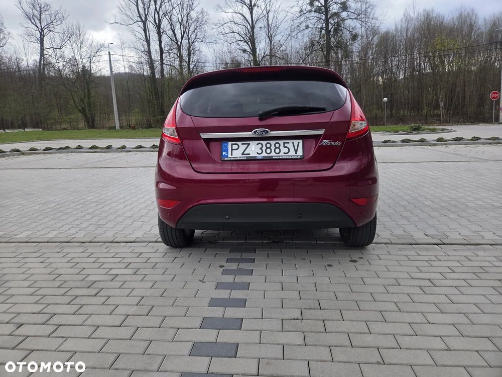 Ford Fiesta - 6