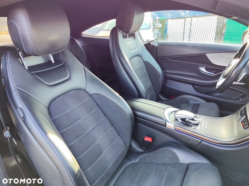 Mercedes-Benz Klasa C 220 d 9G-TRONIC AMG Line Plus - 22