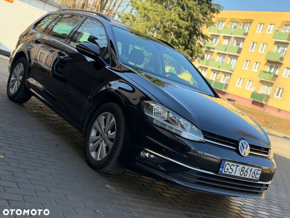Volkswagen Golf 1.6 TDI SCR DSG Comfortline - 21