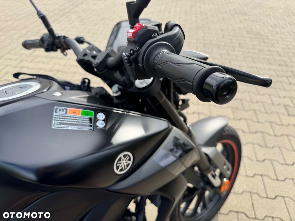 Yamaha MT - 9