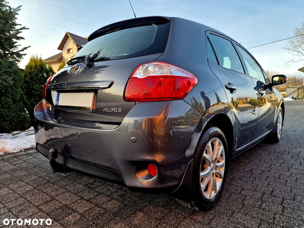 Toyota Auris 1.6 Premium - 9